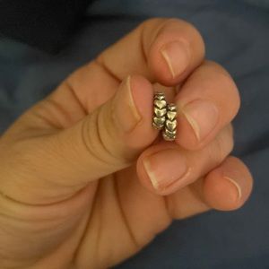 2 Pandora heart spacers